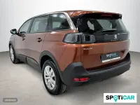 Usado Peugeot 5008 Active 131 CV (96 kW) 2022 Marrón SUV