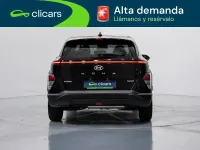 Usado Hyundai Kona 93 CV (68 kW) 2025 Blanco SUV