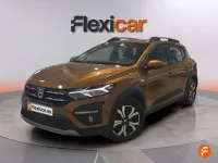 Käytetty Dacia Sandero Comfort 91 HP (66 kW) 2022 Oranssi Viistoperä