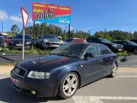 Usado Audi A4 150 CV (110 kW) 2002 Azul Berlina