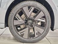 Usado Opel Corsa 50 kW (69 CV) 2024 Gris Utilitario