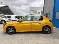 Usado Peugeot 208 Allure 102 CV (75 kW) 2022 Amarillo Utilitario