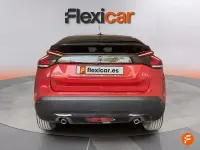Usado Citroën C4 Feel 130 CV (95 kW) 2021 Rojo Berlina