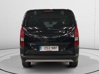 Usado Peugeot Rifter GT 131 CV (96 kW) 2025 Negro Monovolumen