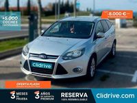 Usado Ford Focus Trend 116 CV (85 kW) 2013 Gris Berlina