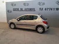 Usado Peugeot 207 70 CV (51 kW) 2010 Beige Berlina