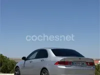 Usado Honda Accord Comfort 155 CV (114 kW) 2003 Gris / plata Berlina