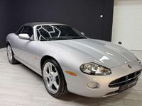 Usado Jaguar XK8 300 CV (220 kW) 2005 Gris Descapotable