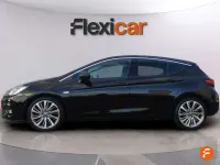 Usado Opel Astra Elegance 145 CV (106 kW) 2019 Negro Berlina