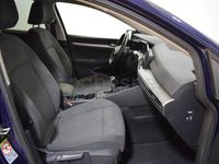 Usado VW Golf VIII Life 110 CV (80 kW) 2021 Azul Berlina