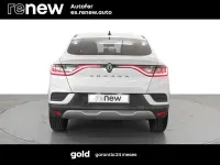 Usado Renault Arkana Evolution 140 CV (102 kW) 2025 Blanco SUV