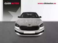 Usado Skoda Fabia 115 CV (84 kW) 2025 Gris / plata Berlina