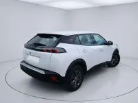 Usado Peugeot 2008 Active 110 CV (80 kW) 2022 Blanco SUV