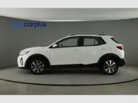 Usado Kia Stonic 84 CV (61 kW) 2022 SUV