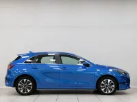 Usado Kia Ceed 100 CV (73 kW) 2025 Azul Utilitario