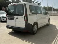 Usado VW Caddy 122 CV (89 kW) 2021 Blanco Monovolumen