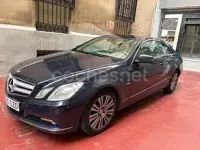 Usado Mercedes E250 Elegance 204 CV (150 kW) 2010 Azul Coupe