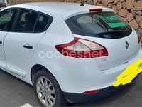 Usado Renault Mégane Dynamique 105 CV (77 kW) 2010 Blanco Berlina