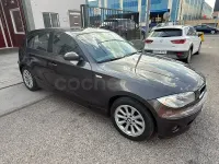 Usado BMW 118 129 CV (94 kW) 2005 Marrón Utilitario