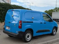 Usado Peugeot Partner Premium 100 CV (73 kW) 2019 Azul Monovolumen
