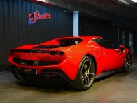 Usado Ferrari 296 831 CV (611 kW) 2024 Blanco Coupe