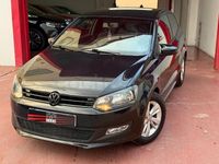 Usado VW Polo Advance 70 CV (51 kW) 2013 Negro Utilitario