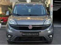 Usado Fiat Doblò Easy 120 CV (88 kW) 2017 Gris / plata Monovolumen