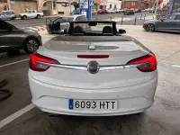 Usado Opel Astra GTC Sportive 170 CV (125 kW) 2013 Blanco Berlina