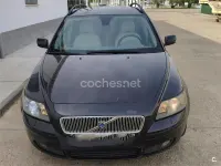 Usado Volvo V50 Summum 136 CV (100 kW) 2004 Negro Familiar