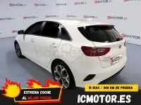 Usado Kia Ceed 120 CV (88 kW) 2019 Blanco Utilitario