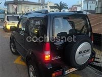 Usado Suzuki Jimny 85 CV (62 kW) 2010 Negro SUV