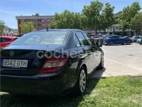 Usado Mercedes C200 Avantgarde 136 CV (100 kW) 2010 Negro Berlina