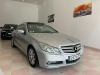 Usado Mercedes E250 Elegance 204 CV (150 kW) 2009 Gris / plata Coupe