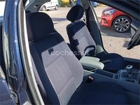 Usado BMW 323 170 CV (125 kW) 1999 Azul Berlina