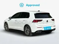 Usado VW Golf VIII R-line 150 CV (110 kW) 2025 Blanco Berlina