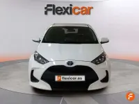 Usado Toyota Yaris Hybrid Active 116 CV (85 kW) 2022 Blanco Utilitario