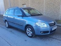 Usado Skoda Fabia 86 CV (63 kW) 2010 Azul Familiar