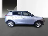 Usado KGM Tivoli 163 CV (119 kW) 2025 Gris / plata SUV
