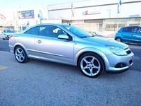 Usado Opel Astra Cabriolet Cosmo 139 CV (102 kW) 2008 Gris Descapotable