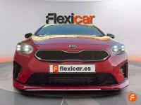 Usado Kia ProCeed GT-Line 140 CV (102 kW) 2019 Rojo Familiar