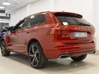 Usado Volvo XC60 R-Design 351 CV (258 kW) 2021 Rojo SUV