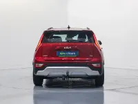 Usado Kia Niro 141 CV (103 kW) 2024 Rojo SUV