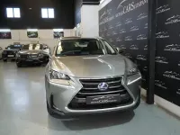 Usado Lexus NX300h Executive Line 197 CV (144 kW) 2016 Gris / plata SUV