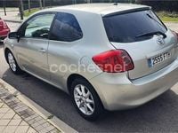 Usado Toyota Auris Luna 90 CV (66 kW) 2007 Gris / plata Utilitario