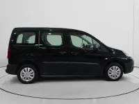 Usado Peugeot Partner Tepee Access 92 CV (67 kW) 2014 Negro Monovolumen
