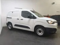 Usado Toyota Proace City City 102 CV (75 kW) 2021 Blanco Monovolumen