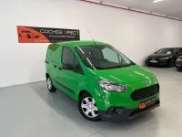 Usado Ford Tourneo Connect Titanium 101 CV (74 kW) 2019 Verde Monovolumen