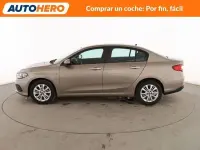 Usado Fiat Tipo Easy 95 CV (69 kW) 2018 Marrón Berlina