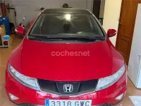 Usado Honda Civic Executive 140 CV (102 kW) 2010 Rojo Berlina