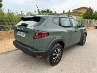 Usado Dacia Duster Essentiel 100 CV (73 kW) 2025 Verde SUV
